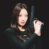 LOONA Yves